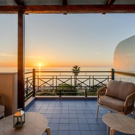 Plaza Hotel Kota Zakynthos Bagian luar foto