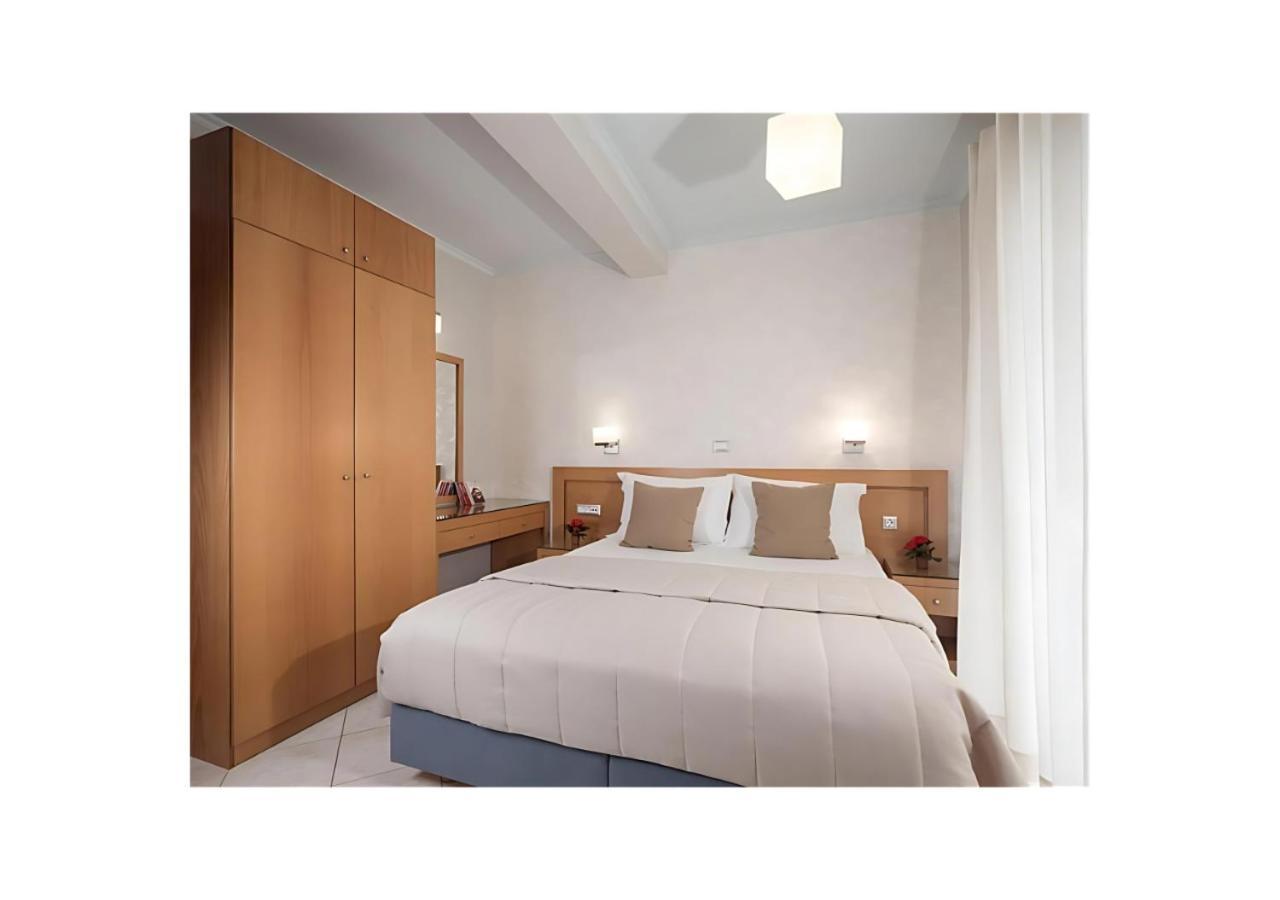 Plaza Hotel Kota Zakynthos Bagian luar foto