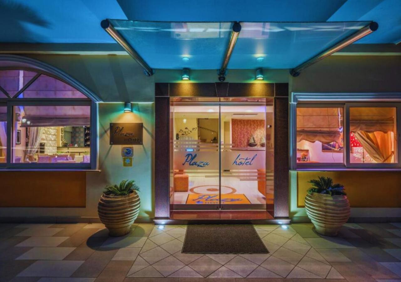 Plaza Hotel Kota Zakynthos Bagian luar foto