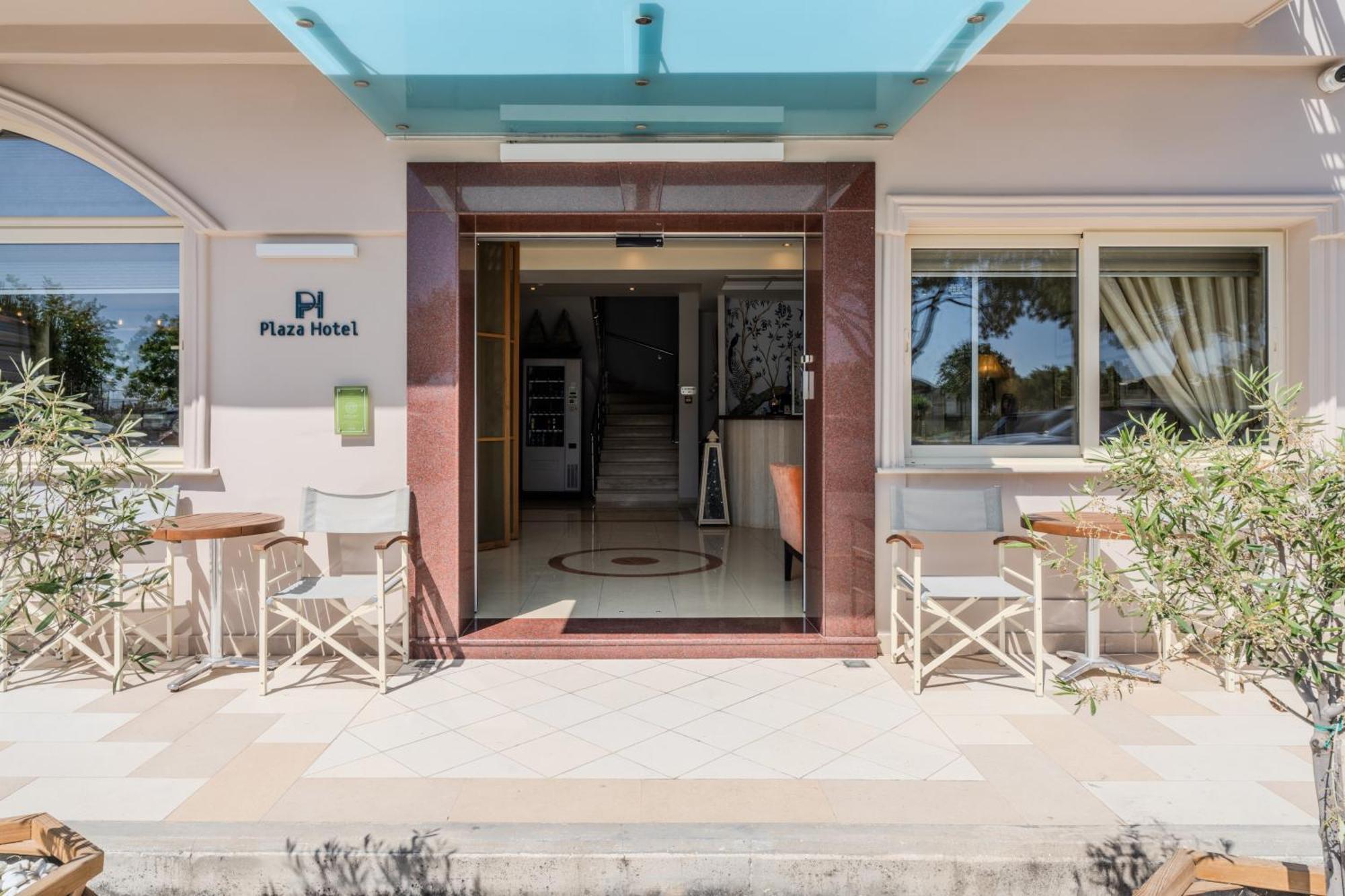 Plaza Hotel Kota Zakynthos Bagian luar foto